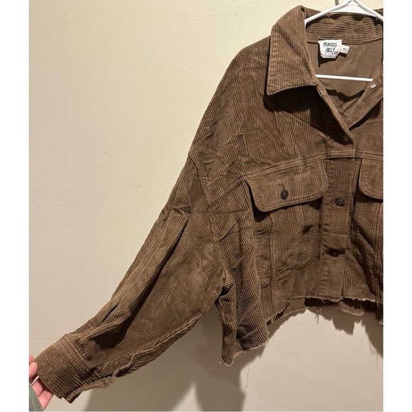 Princess Polly Women’s‎ Crop Brown Corduroy Jacket Size M/L - Picture 3 of 5